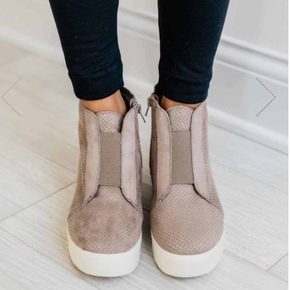 The Reese taupe wedge sneaker